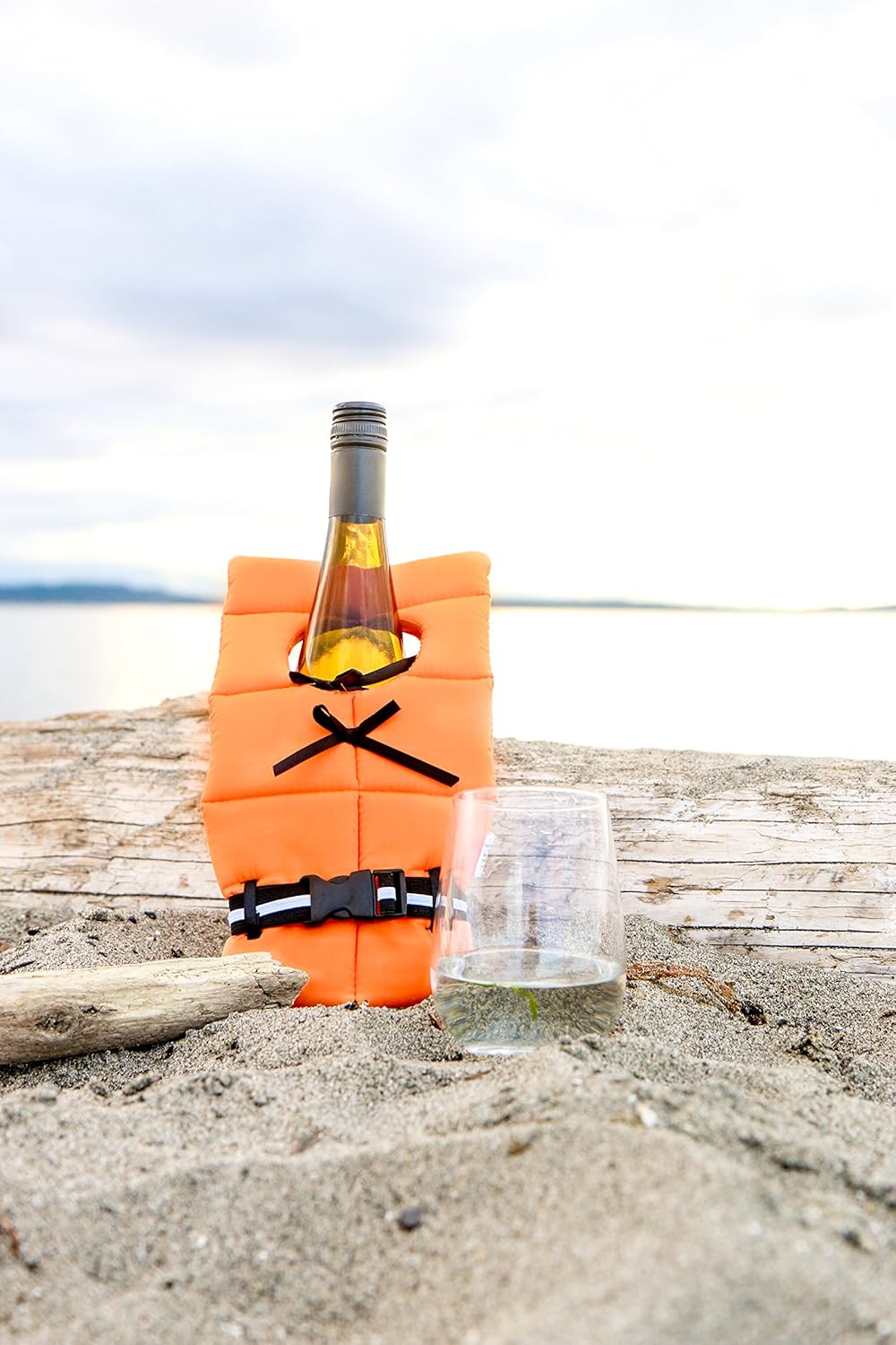 Save Your Wine from a Tragic Fate—With This Life Preserver🍷🛟